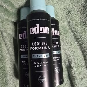 Edge Cooling Formula Shave Gel - Black and Light Blue